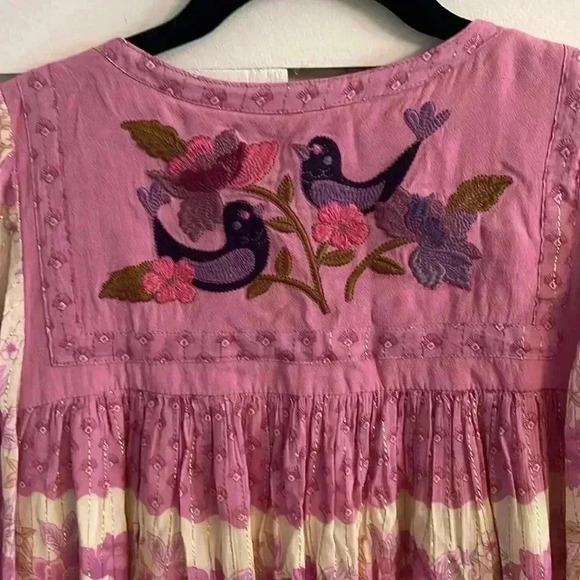 Free people & Spell & The Gypsy Coco Lei Flutter Sleeve Tunic Lilac - Picture 5 of 8